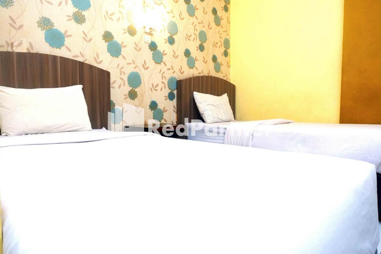 Hotel Permata Makassar Mitra Reddoorz Balangberu 外观 照片